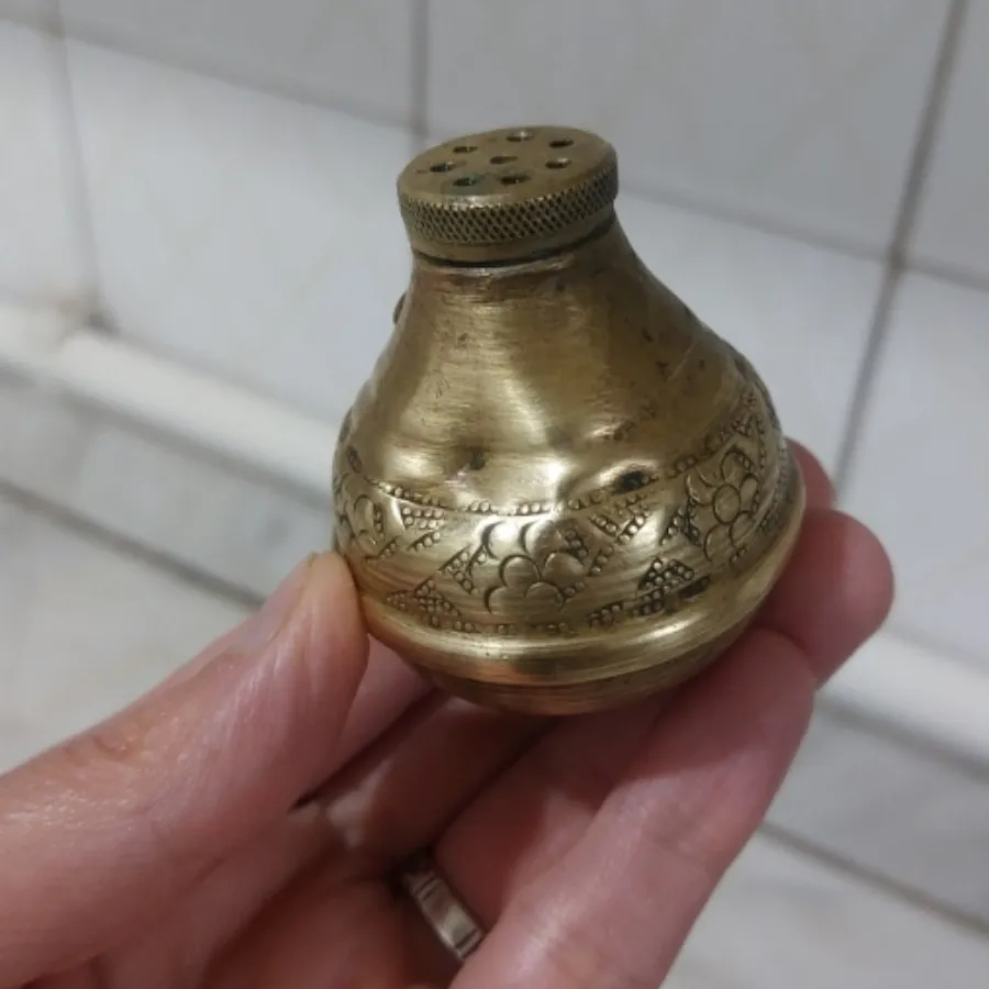 نمکدان برنجی عتیقه قلمکار