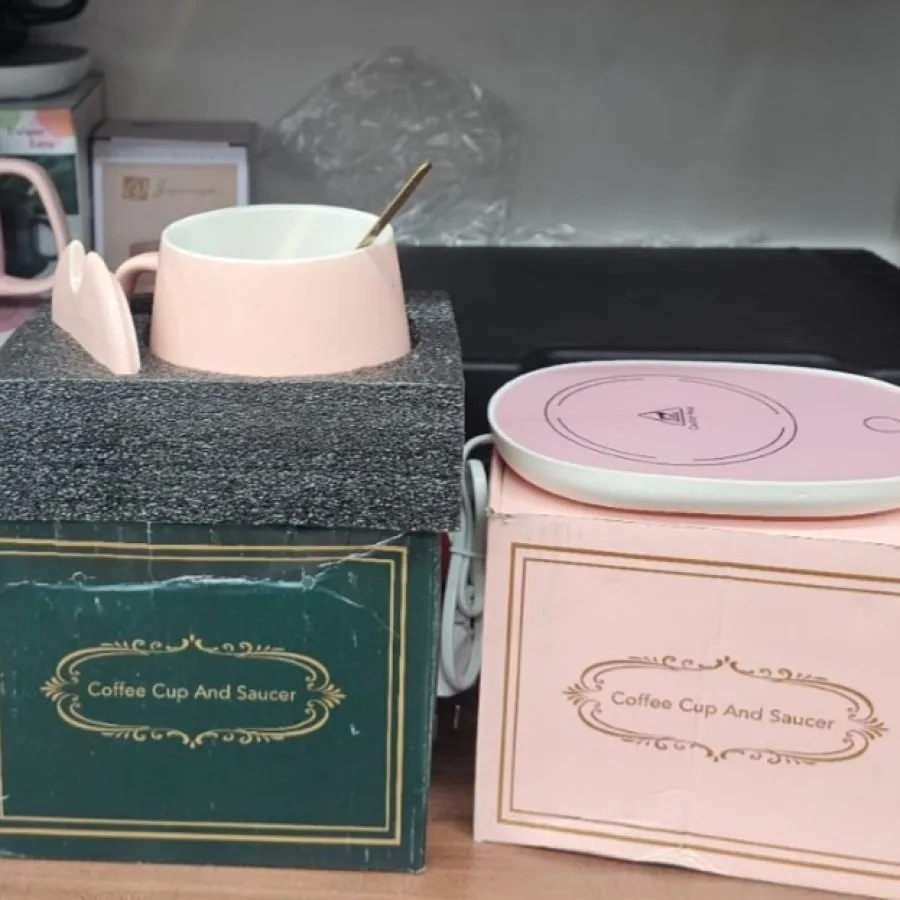 ماگ با گرمکن برقی با جعبه