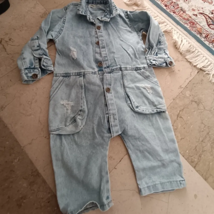 سرهمی جین zara