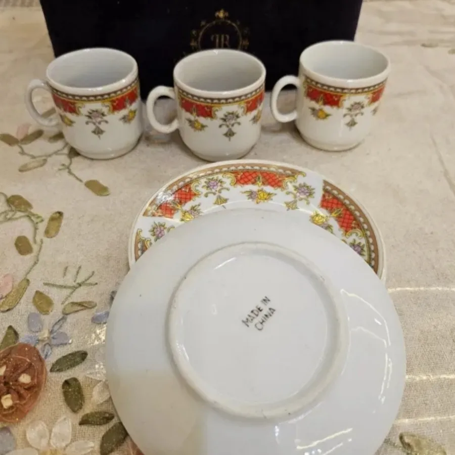 سه ست قهوه خوری