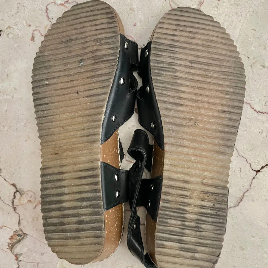 صندل طبی چرم خارجی