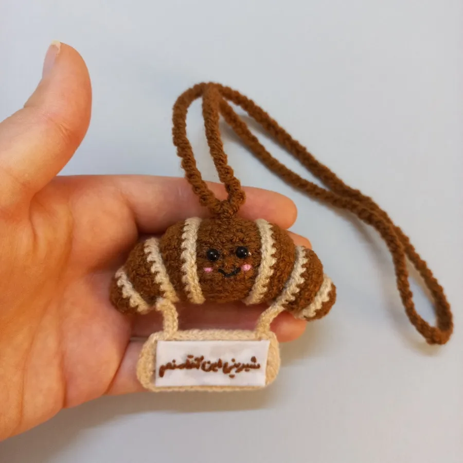 آویز ماشین کروسان