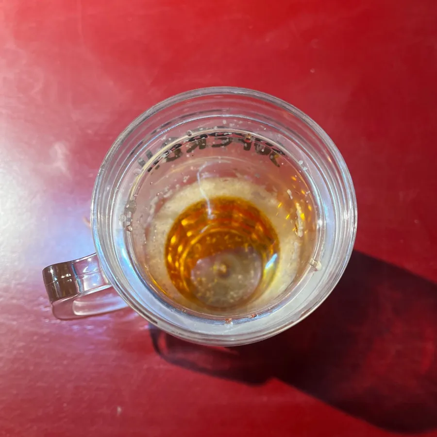 لیوان طرح آبجو