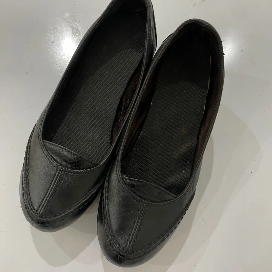 کفش چرم طبی