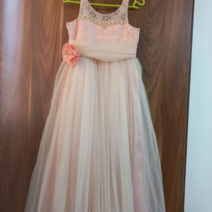 لباس عروسی دخترانه