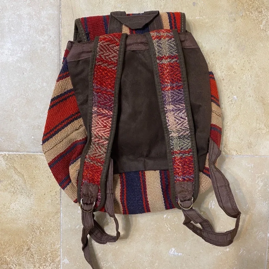کوله پشتی سنتی