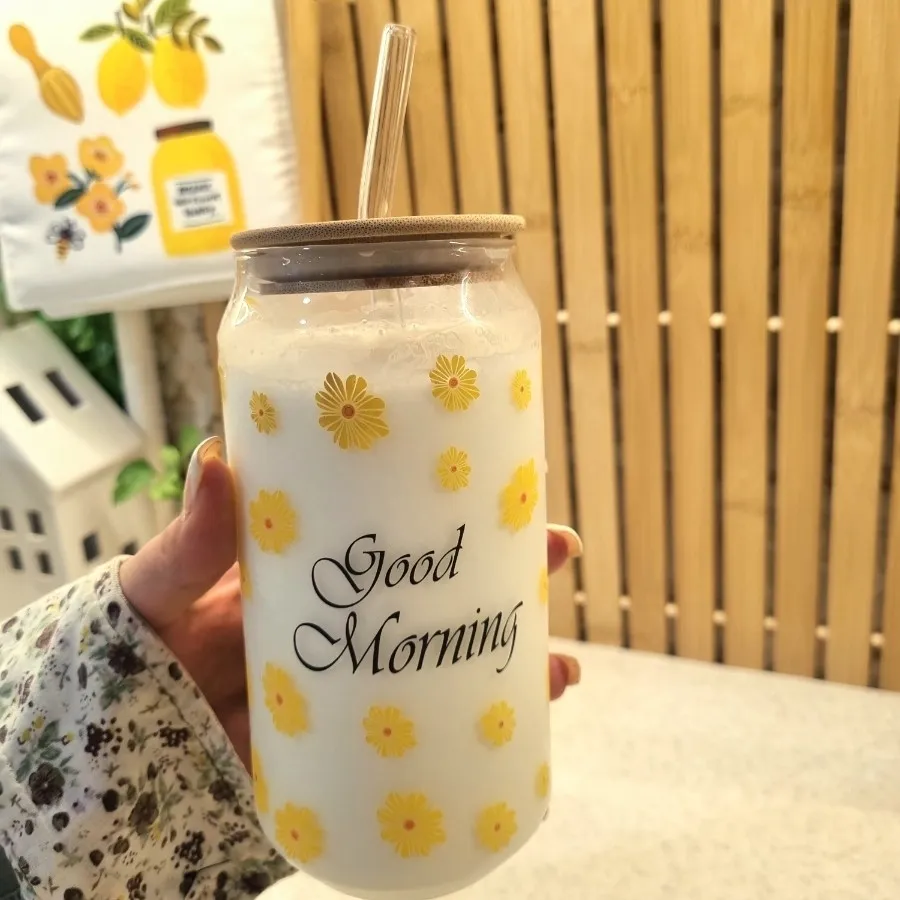 لیوان اسموتی گل بابونه