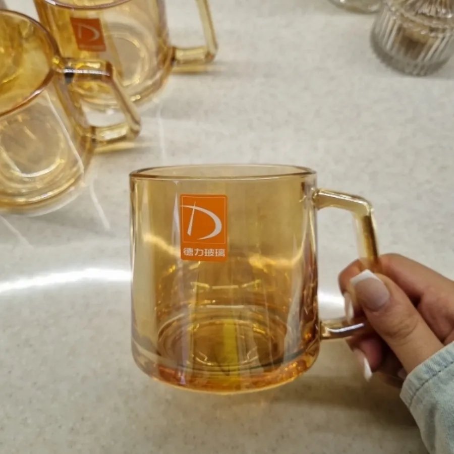 لیوان شامپاینی برند دلی
