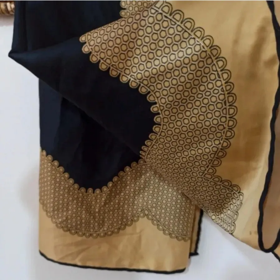 روسری ساتن