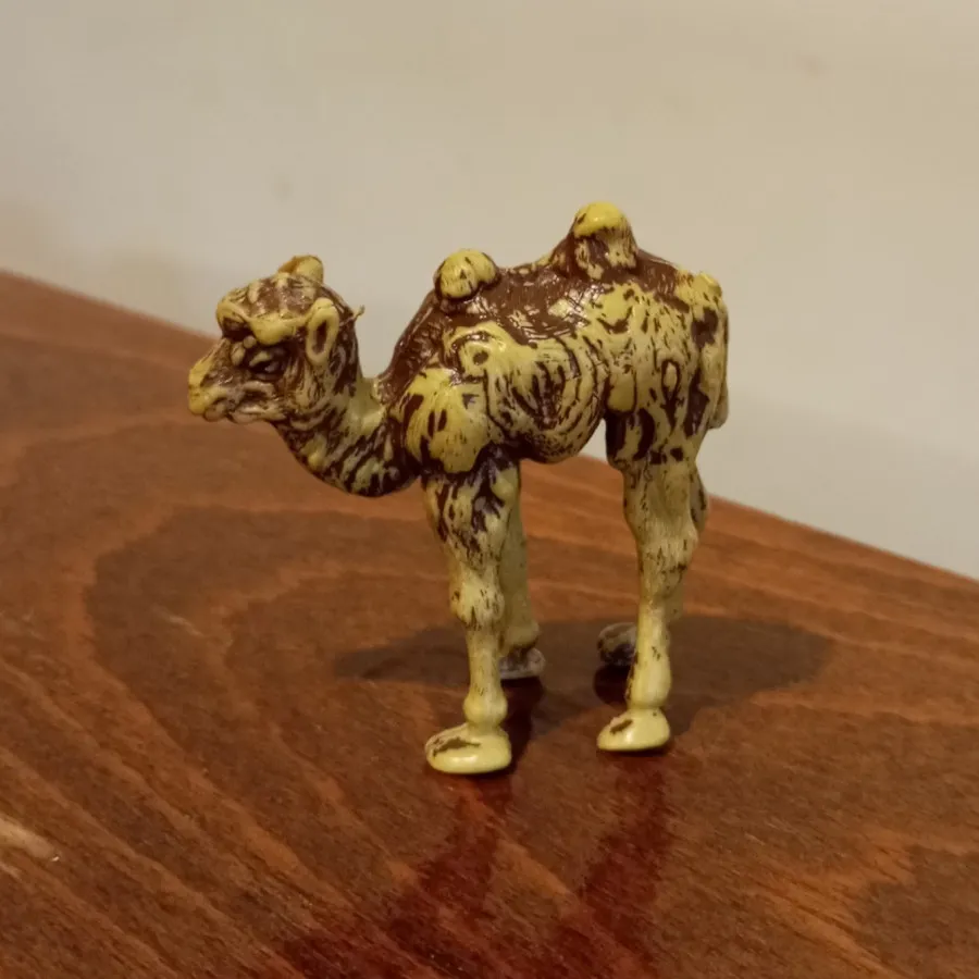 فیگور شتر کوچک کلکسیونی