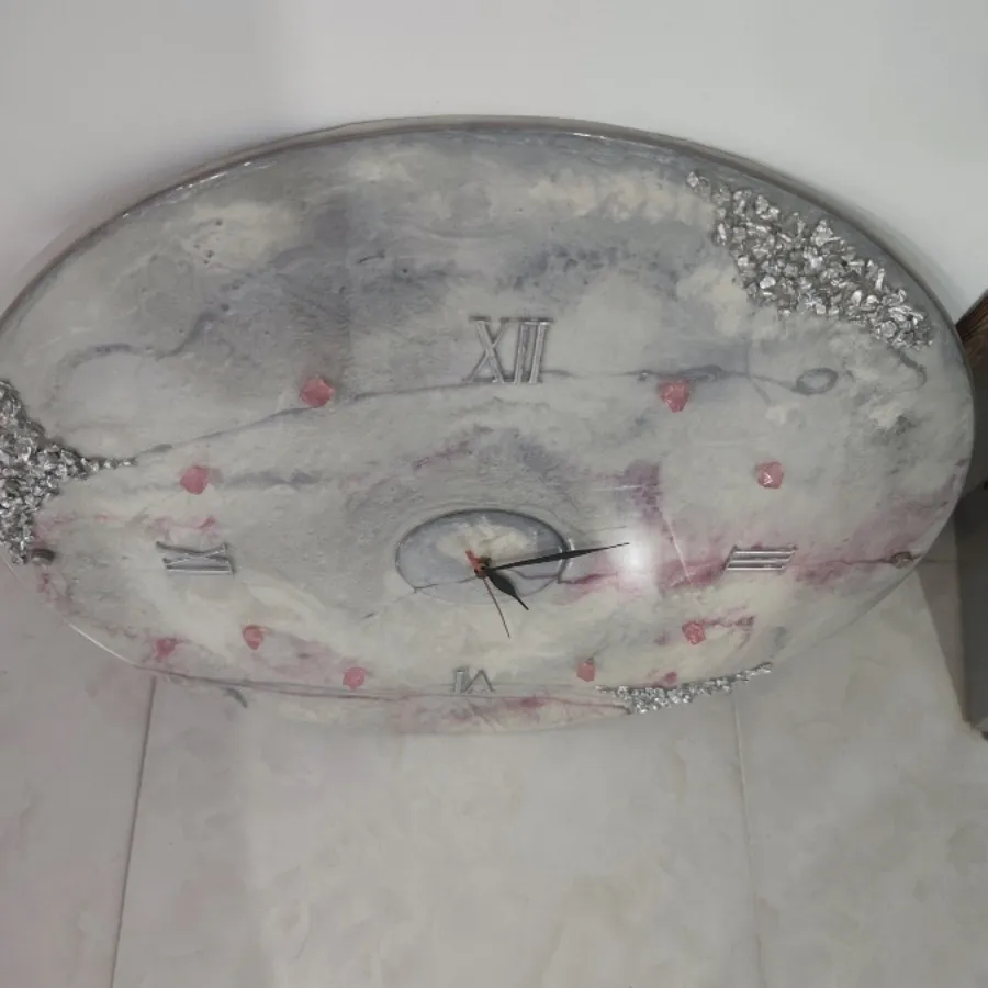 ساعت رزین