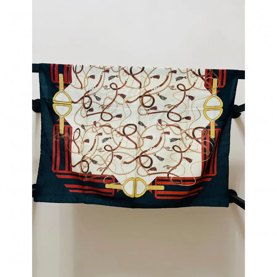مینی اسکارف