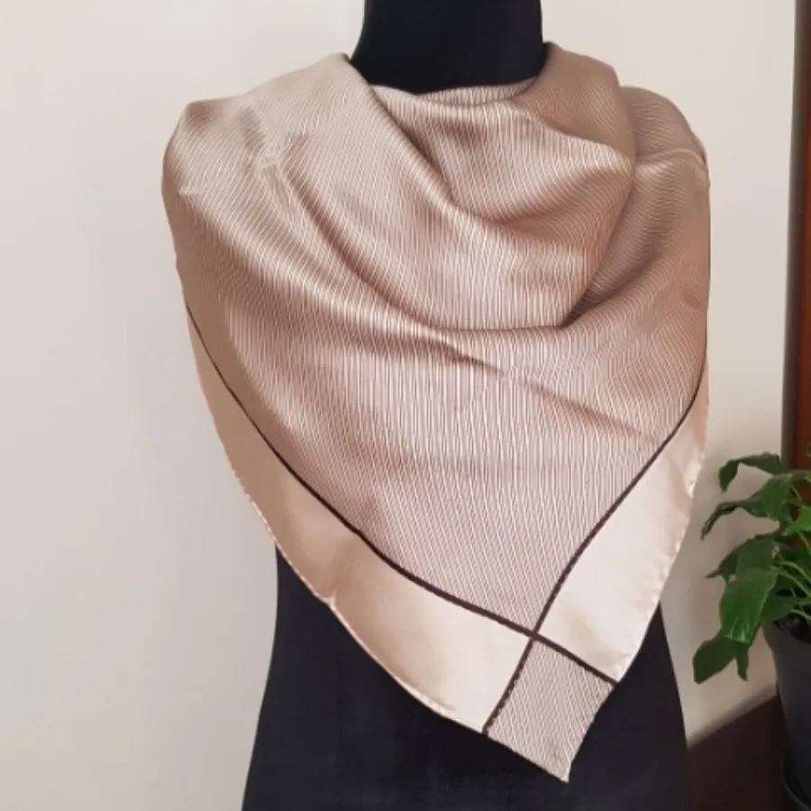 روسری مجلسی