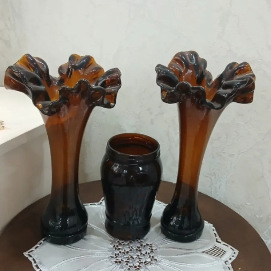 3عدد گلدان خیلی قدیمی