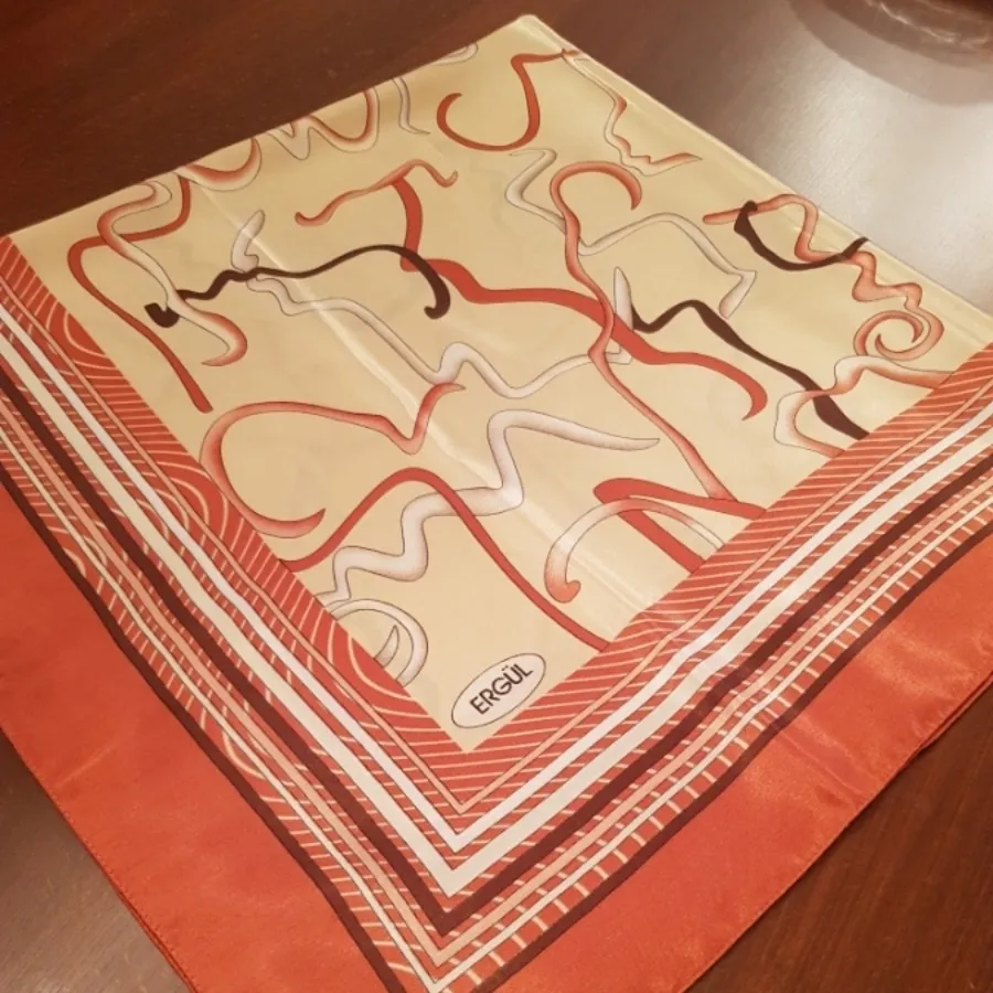 روسری مجلسی