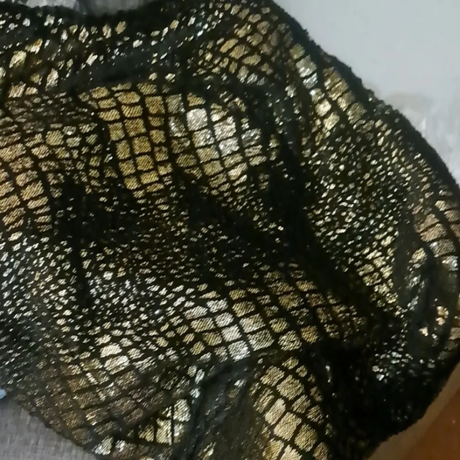 پارچه مخمل مشکی مجلسی
