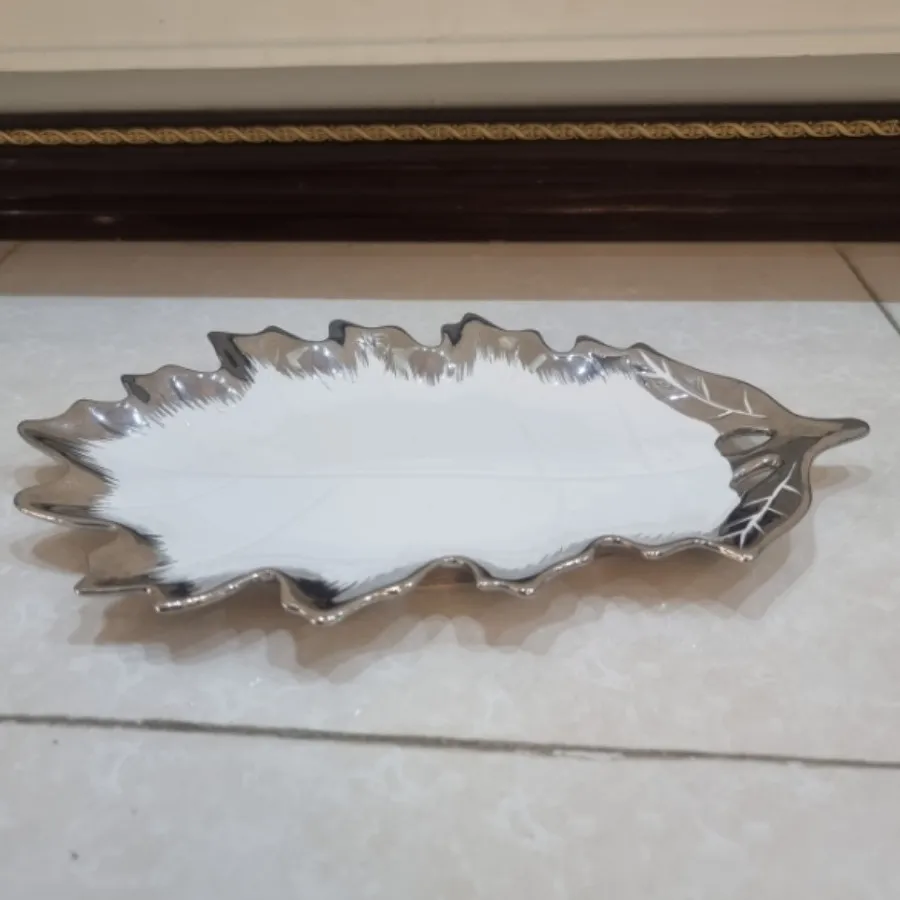 شیرینی خوری سرامیکی