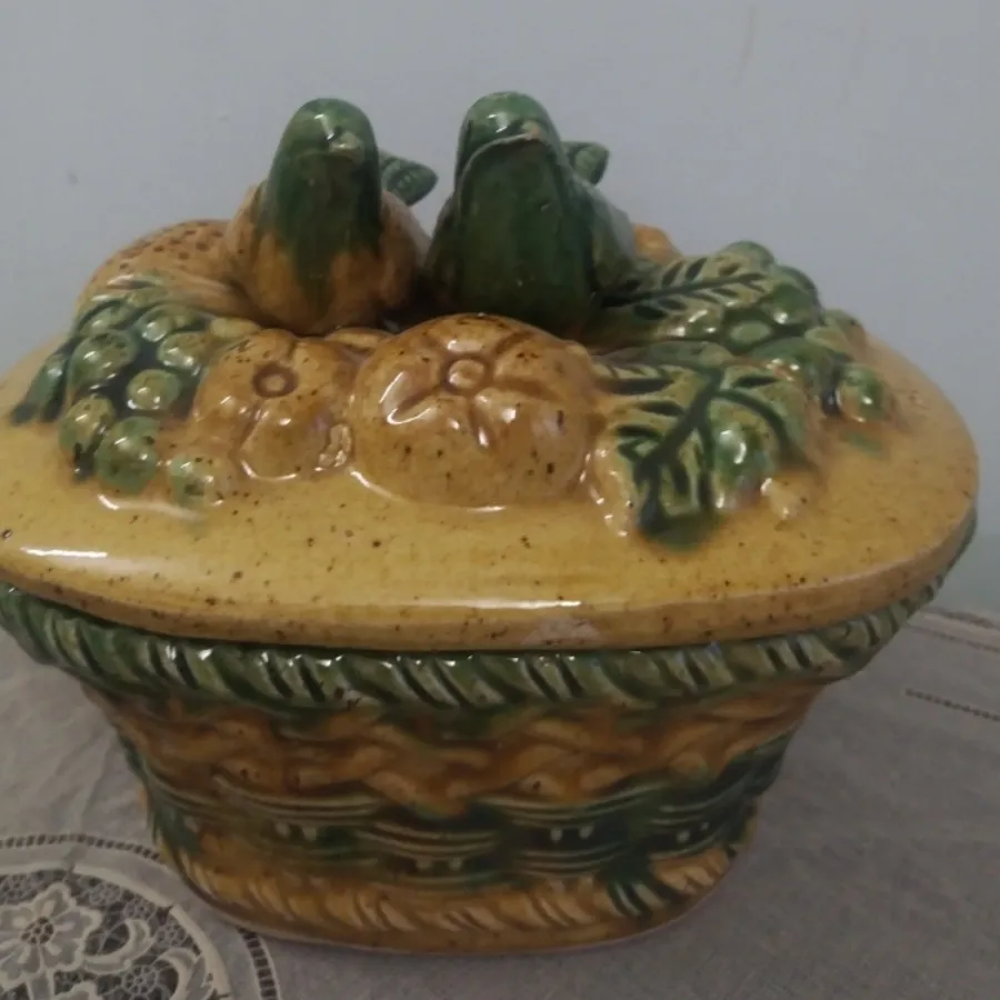 شکلات خوری قدیمی