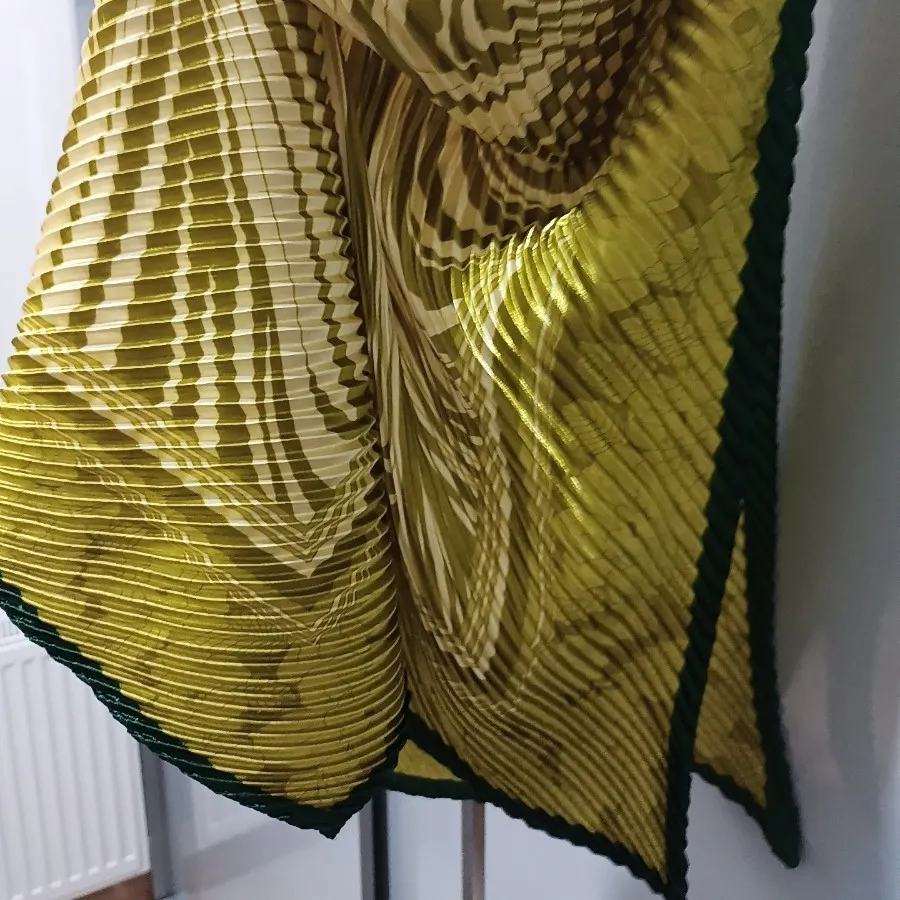 مینی اسکارف