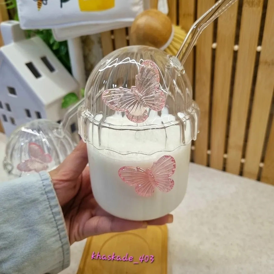 لیوان اسموتی پروانه ای