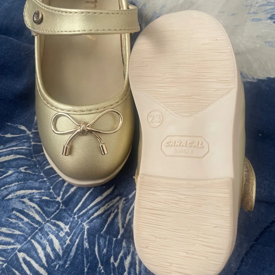 کفش نوزادی