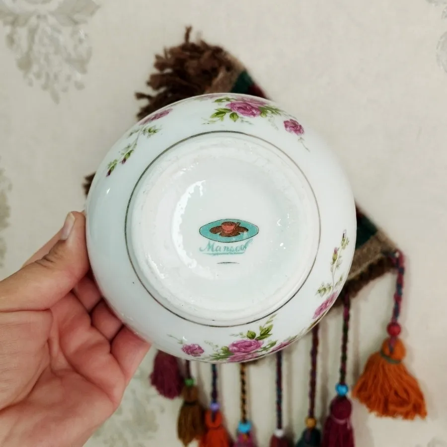 پیاله گلسرخی