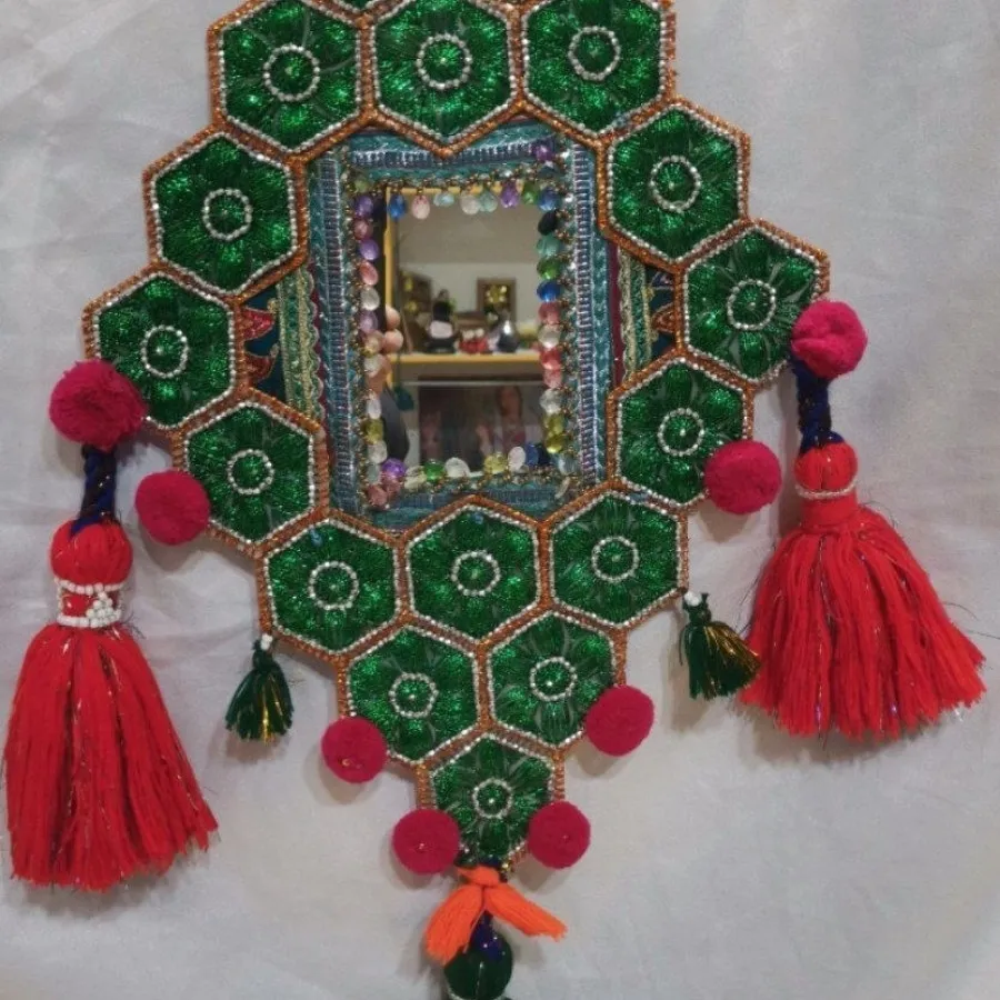 آینه دکوراتیو