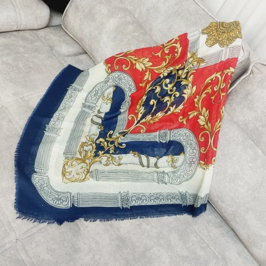 روسری پاییزه