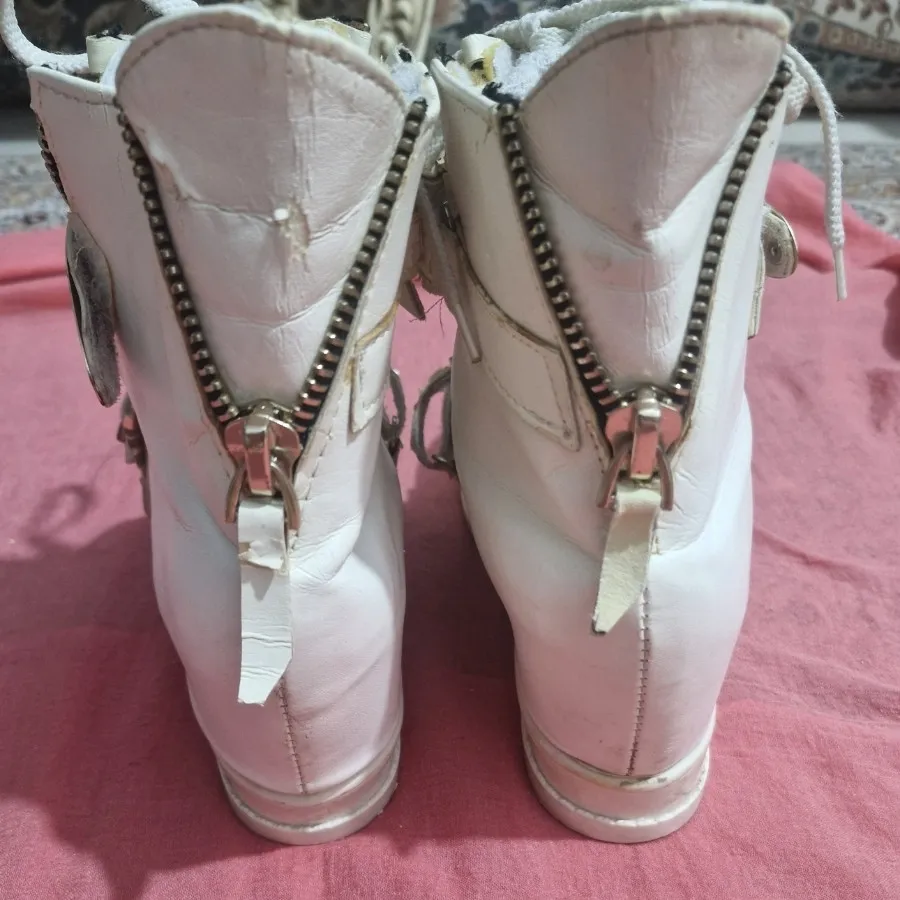 بوت لژدار شیک