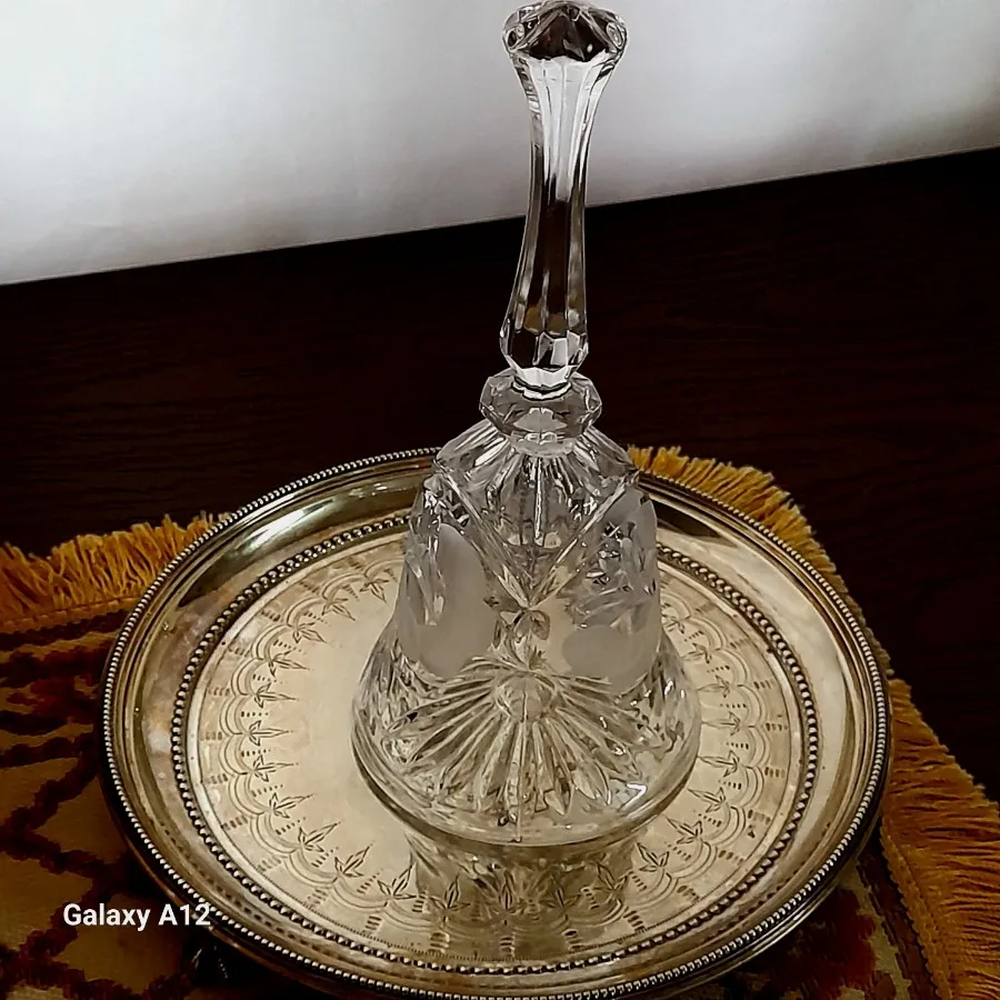 زنگوله آنتیک کریستال