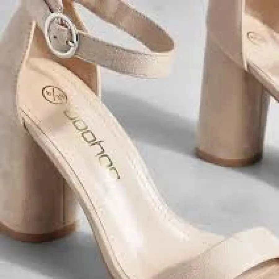 صندل پاشنه دار boohoo