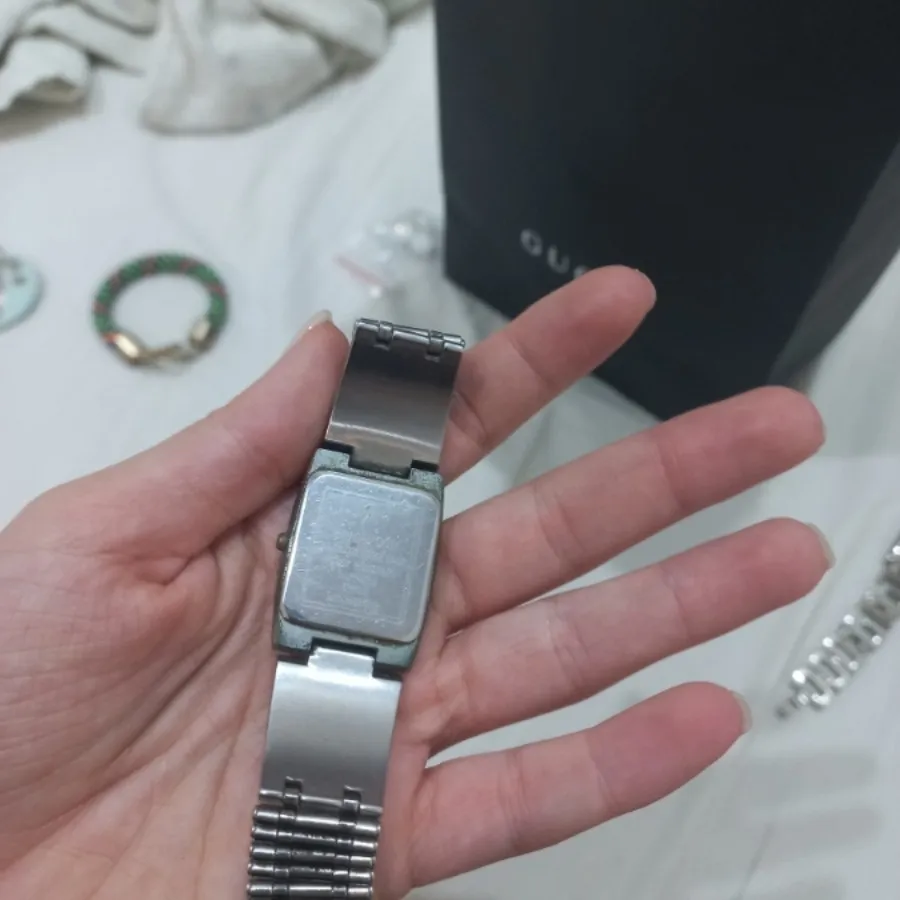 ساعت مارک رومانسون
