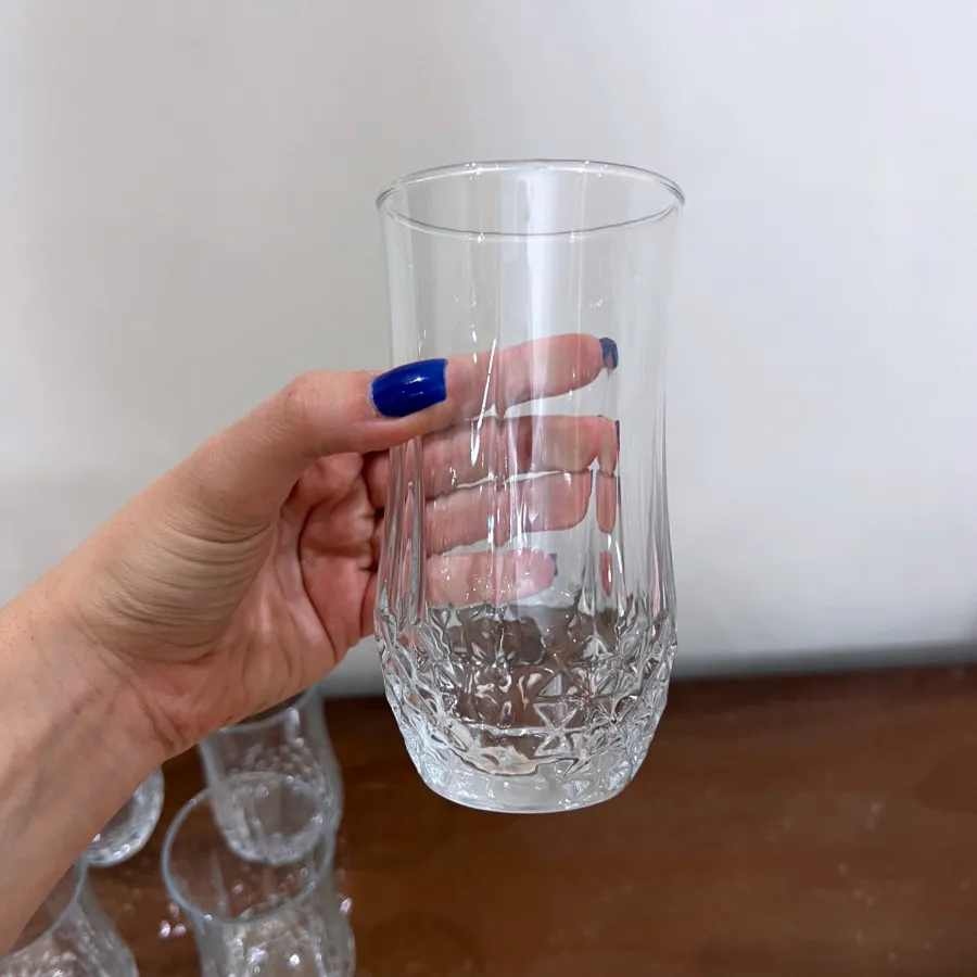 لیوان شربت خوری