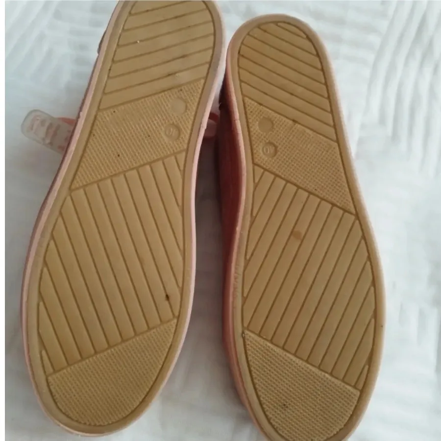کفش نبوک وارداتی