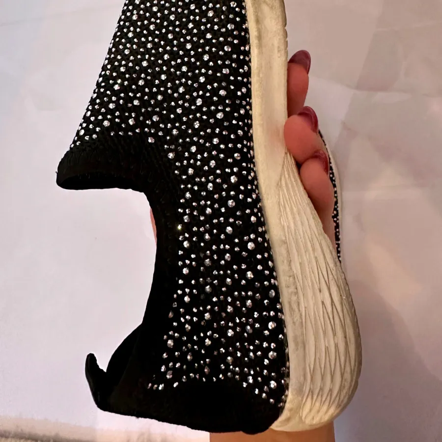 کتونی اسپرت بچگانه