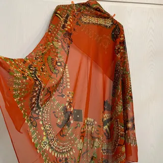 روسری حریر بزرگ