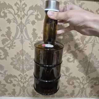 بطری آب بزرگ