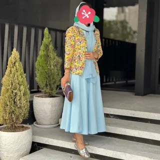 کت و دامن و بلوز و شال