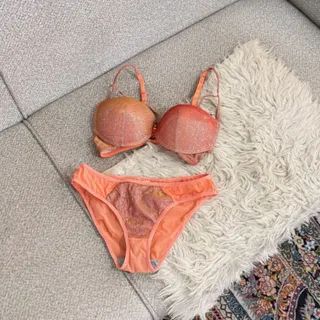 ست لباس زیر
