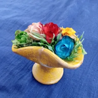 گلدان سفالی
