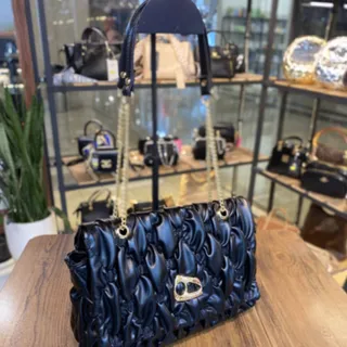 کیف نیمایی ه