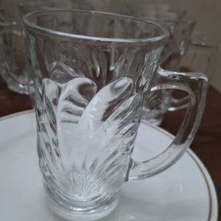 نیم لیوان ژاپن