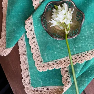 رومیزی قلاب بافی