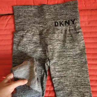 لگ ورزشی Dkny