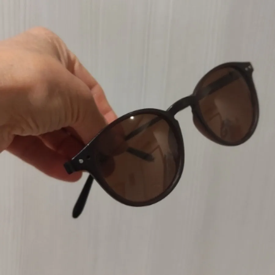 عینک آفتابی زیبا