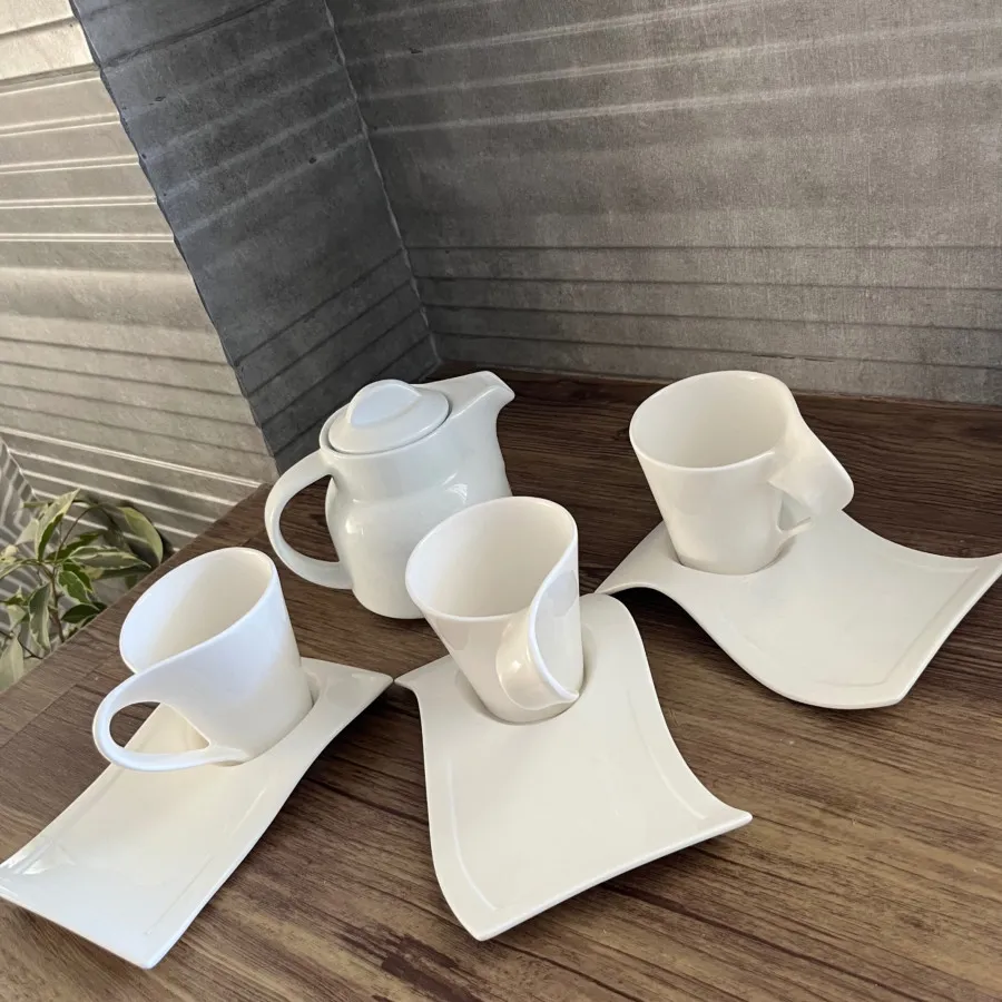 ست چای و قهوه خوری