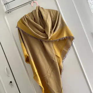روسری قواره دار دو رو