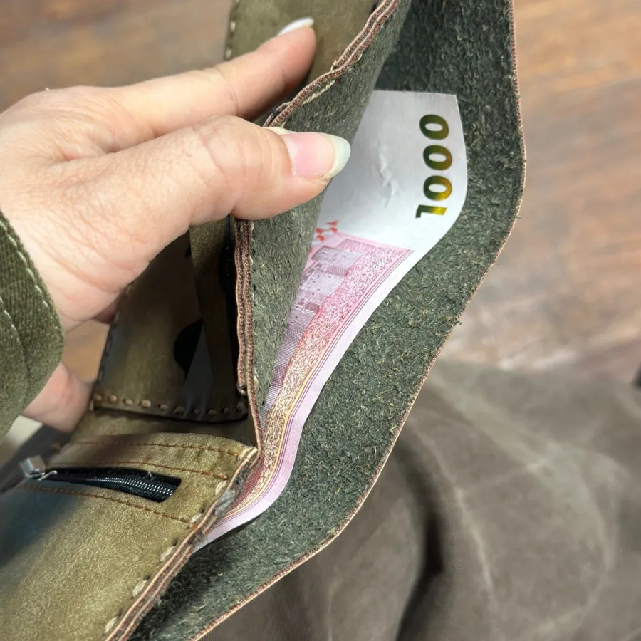 کیف پول دست دوز
