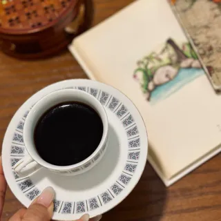 فنجون نعلبکی