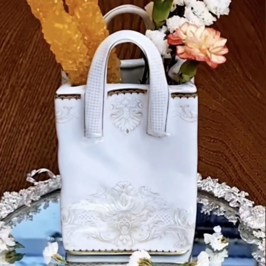 جای کارد و چنگال
